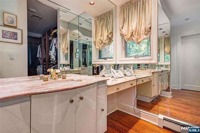 67 Adams Drive, Cresskill, NJ 07626