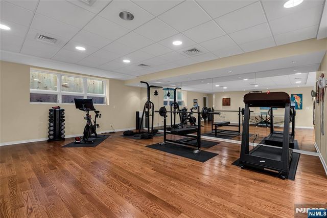 67 Adams Drive, Cresskill, NJ 07626