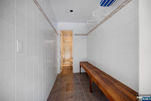 67 Adams Drive, Cresskill, NJ 07626