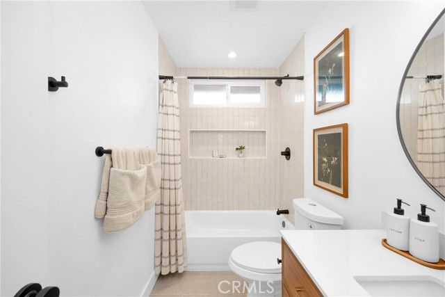 1768 Henderson Court, Vista, CA 92083