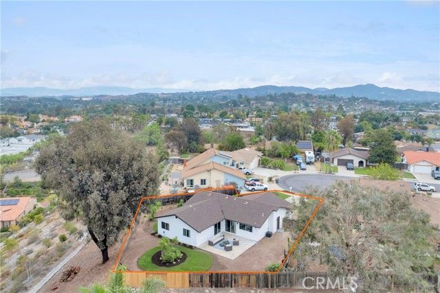 1768 Henderson Court, Vista, CA 92083