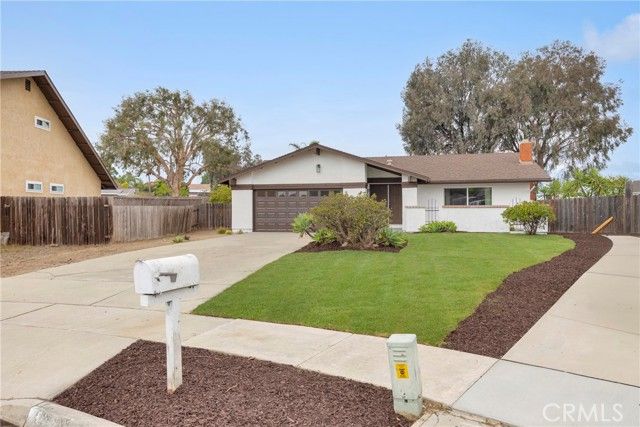 1768 Henderson Court, Vista, CA 92083