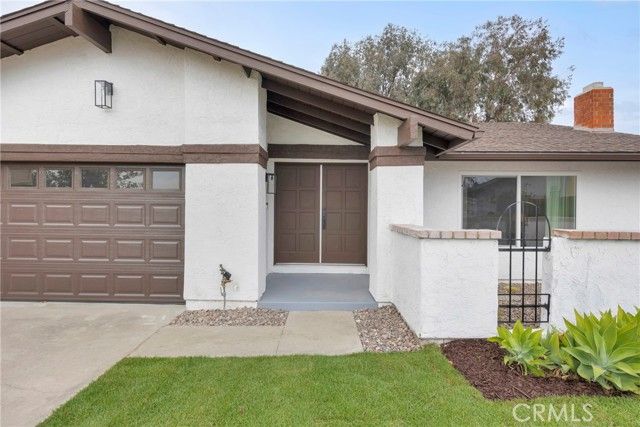 1768 Henderson Court, Vista, CA 92083