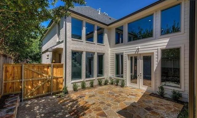 10532 Barrywood Drive, Dallas, TX 75230