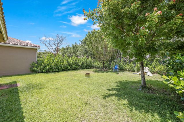 8203 Half Dome Court, Boynton Beach, FL 33473