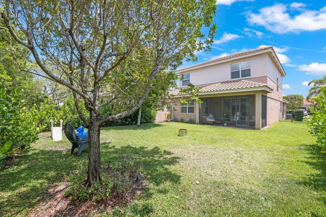 8203 Half Dome Court, Boynton Beach, FL 33473