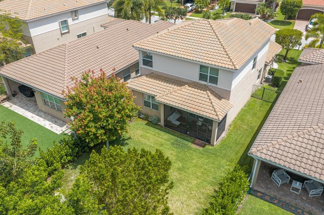 8203 Half Dome Court, Boynton Beach, FL 33473