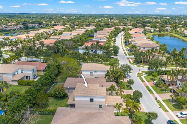 8203 Half Dome Court, Boynton Beach, FL 33473