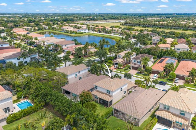8203 Half Dome Court, Boynton Beach, FL 33473