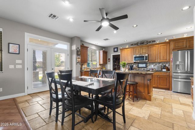 8996 W POTTER Drive, Peoria, AZ 85382