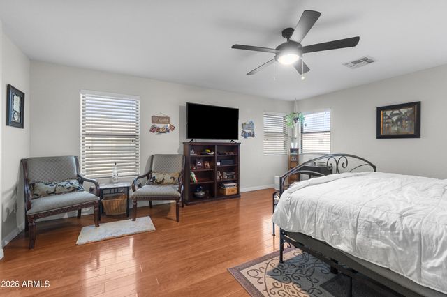 8996 W POTTER Drive, Peoria, AZ 85382