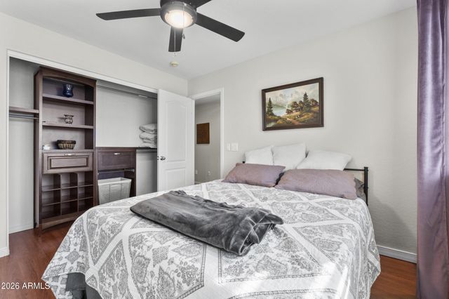 8996 W POTTER Drive, Peoria, AZ 85382