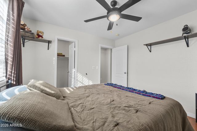 8996 W POTTER Drive, Peoria, AZ 85382