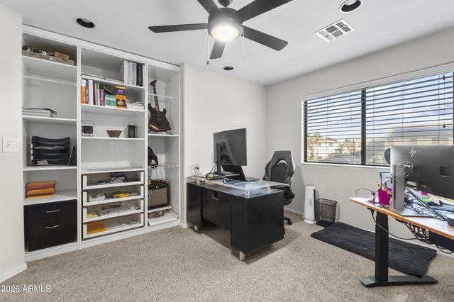 8996 W POTTER Drive, Peoria, AZ 85382