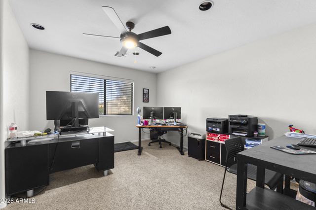 8996 W POTTER Drive, Peoria, AZ 85382