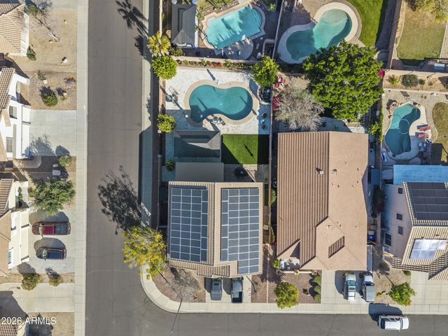 8996 W POTTER Drive, Peoria, AZ 85382