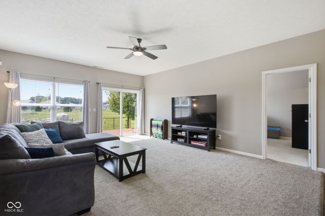 6124 Emerald Commons Drive, Indianapolis, IN 46221