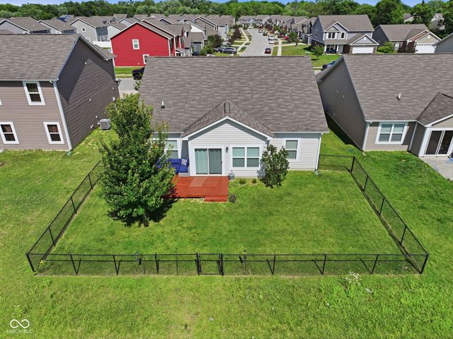 6124 Emerald Commons Drive, Indianapolis, IN 46221