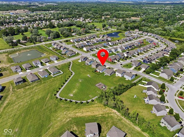 6124 Emerald Commons Drive, Indianapolis, IN 46221