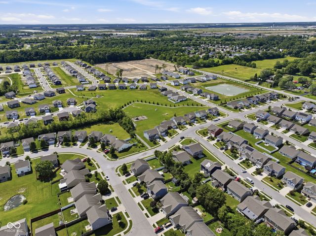 6124 Emerald Commons Drive, Indianapolis, IN 46221