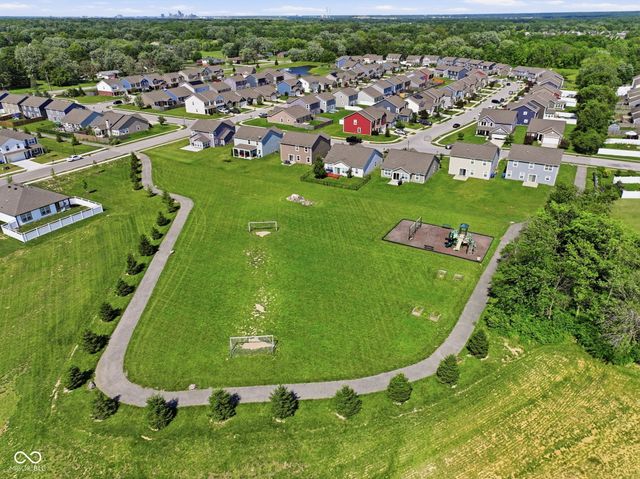 6124 Emerald Commons Drive, Indianapolis, IN 46221