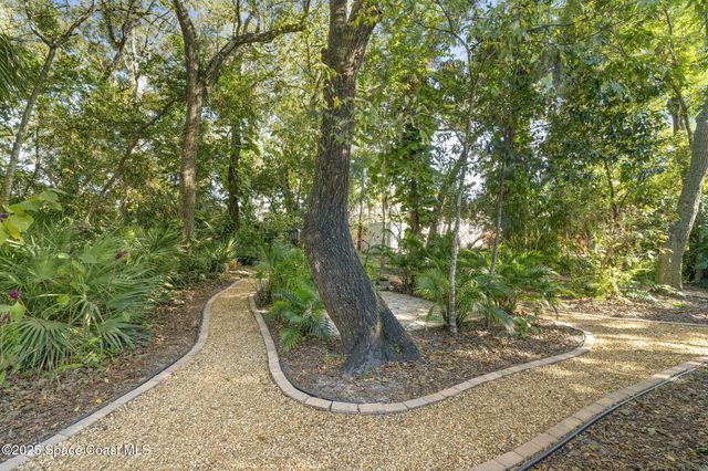 1281 Fox Court, Titusville, FL 32780