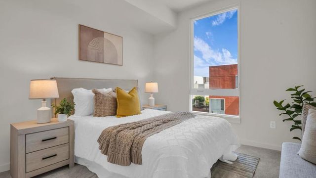 555 Innes Avenue 313, San Francisco, CA 94124