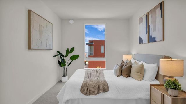 555 Innes Avenue 313, San Francisco, CA 94124