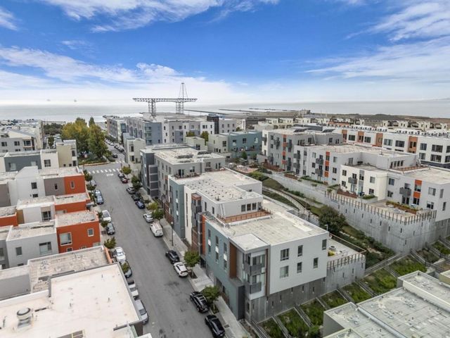 555 Innes Avenue 313, San Francisco, CA 94124