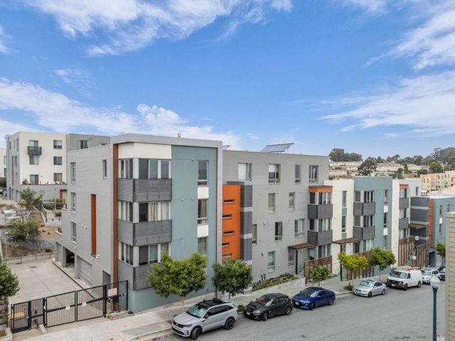 555 Innes Avenue 313, San Francisco, CA 94124