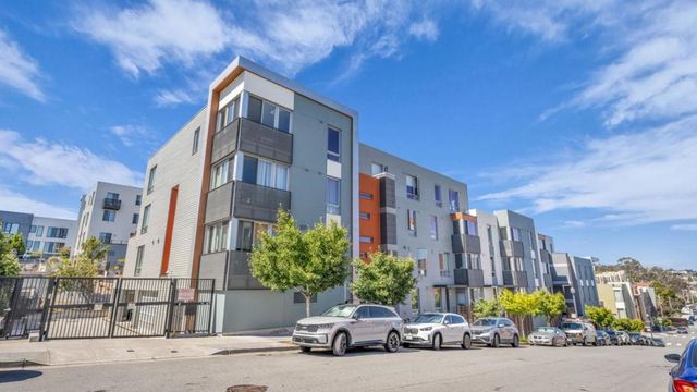 555 Innes Avenue 313, San Francisco, CA 94124