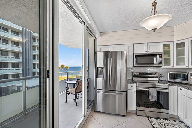 3554 Ocean Drive 302S, Vero Beach, FL 32963