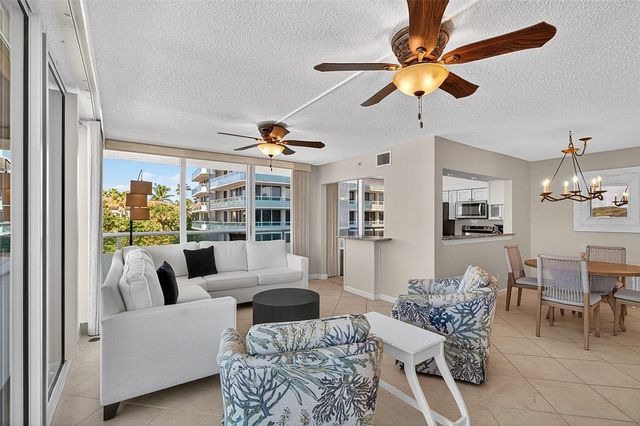 3554 Ocean Drive 302S, Vero Beach, FL 32963