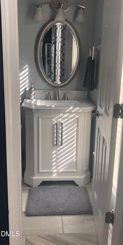 603 Knightsborough Way, Apex, NC 27502