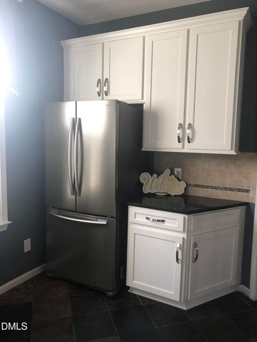 603 Knightsborough Way, Apex, NC 27502