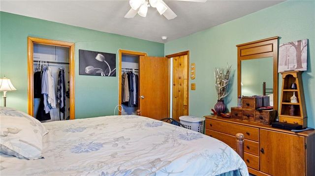 1505 Woodland Avenue, Eau Claire, WI 54701