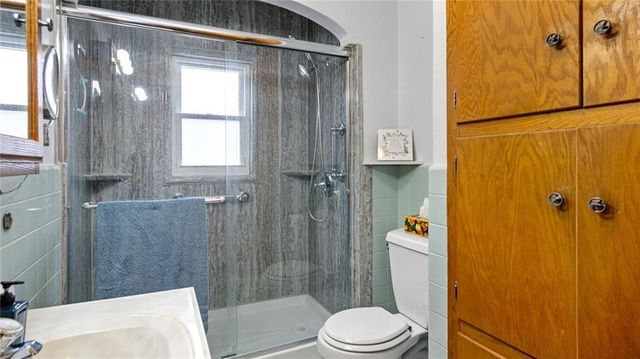 1505 Woodland Avenue, Eau Claire, WI 54701