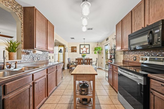 12241 Paloma Blanca WAY, Del Valle, TX 78617