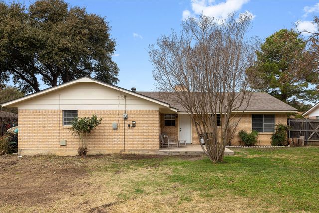 1718 Woodridge Drive, Brownwood, TX 76801