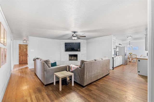 1718 Woodridge Drive, Brownwood, TX 76801