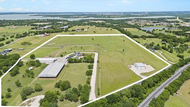 14705 County Road 545, Nevada, TX 75173
