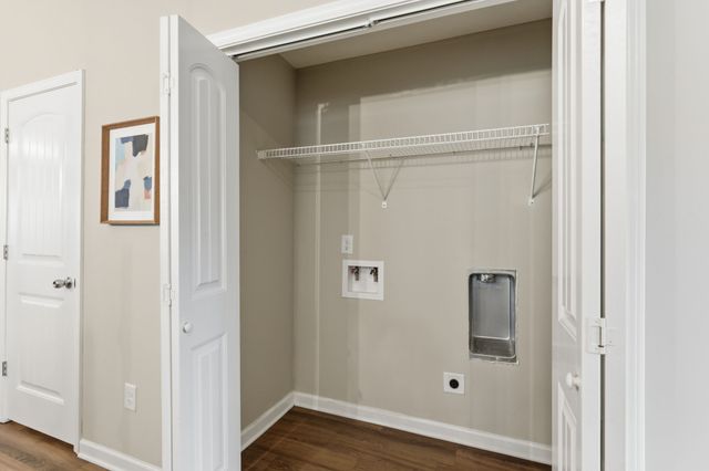 5497 Cedar Ash Xing, Antioch, TN 37013