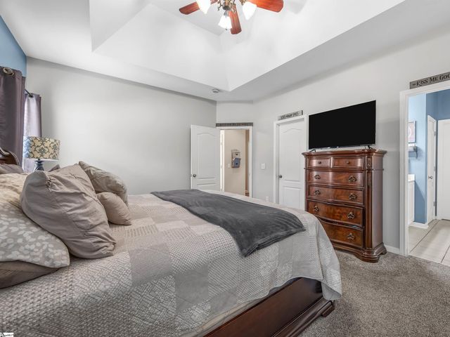 250 Wycliff Drive, Spartanburg, SC 29301