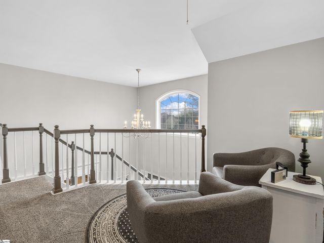 250 Wycliff Drive, Spartanburg, SC 29301