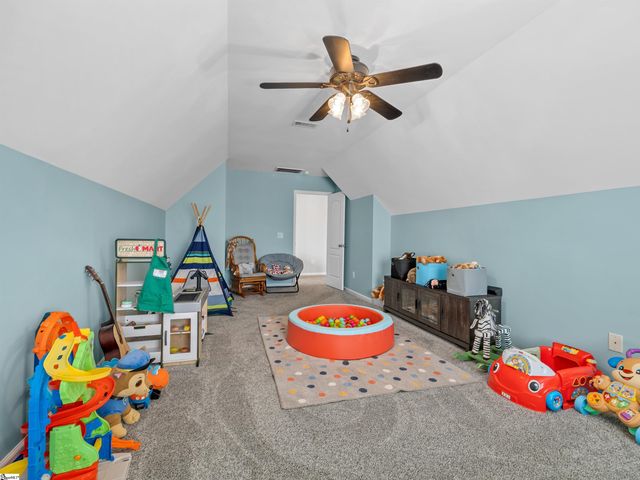 250 Wycliff Drive, Spartanburg, SC 29301