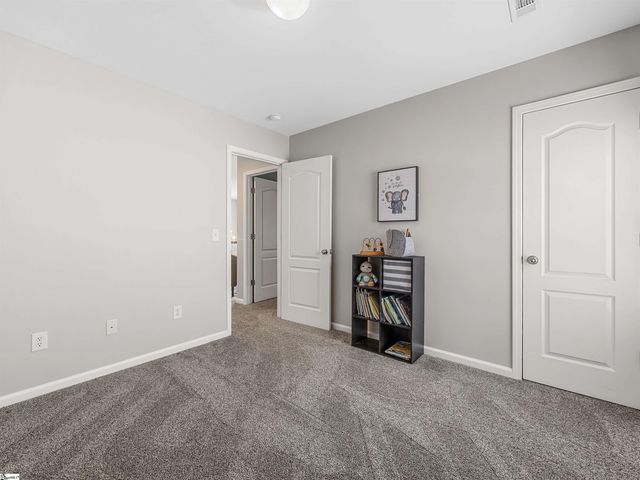 250 Wycliff Drive, Spartanburg, SC 29301