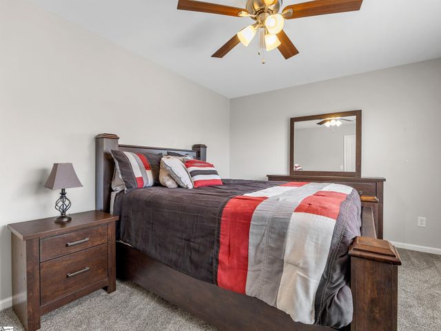 250 Wycliff Drive, Spartanburg, SC 29301