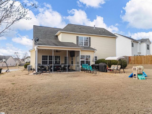 250 Wycliff Drive, Spartanburg, SC 29301