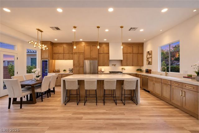 65 Twilight Rose Street, Las Vegas, NV 89138