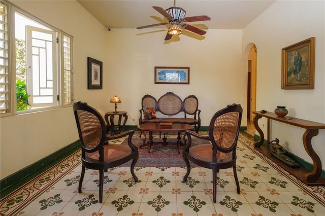 711 CONCORDIA ST., MIRAMAR DEV., San Juan, PR 00907